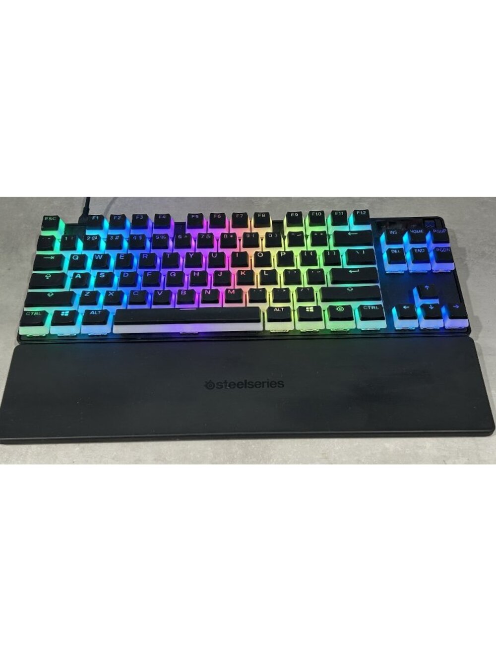 SteelSeries Apex Pro TKL Wired RGB Adjustable Actuation Keyboard Tested Working